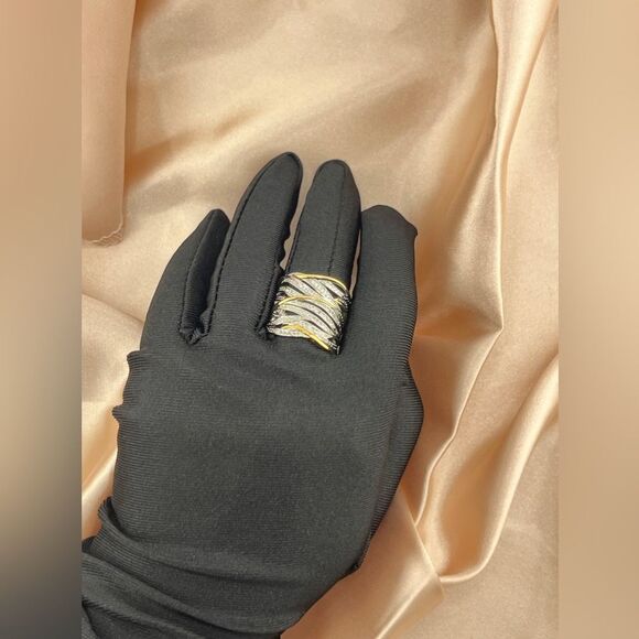 Elegant Two Tone Gold And Silver Band - Picture 5 of 11